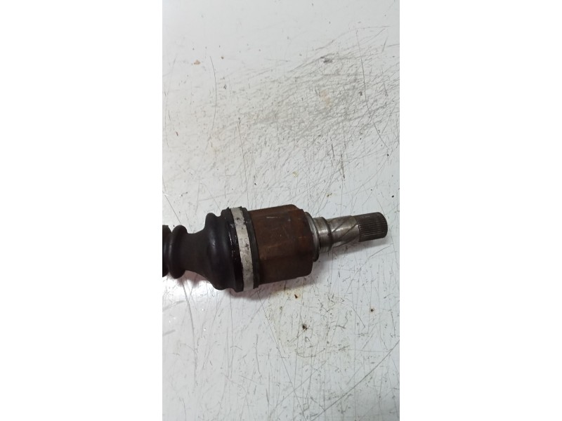 Recambio de transmision delantera izquierda para renault scenic ii 1.9 dci diesel referencia OEM IAM   