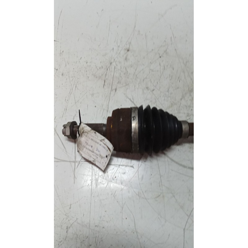 Recambio de transmision delantera izquierda para renault megane iii sport tourer 1.5 dci diesel referencia OEM IAM 8200847584  