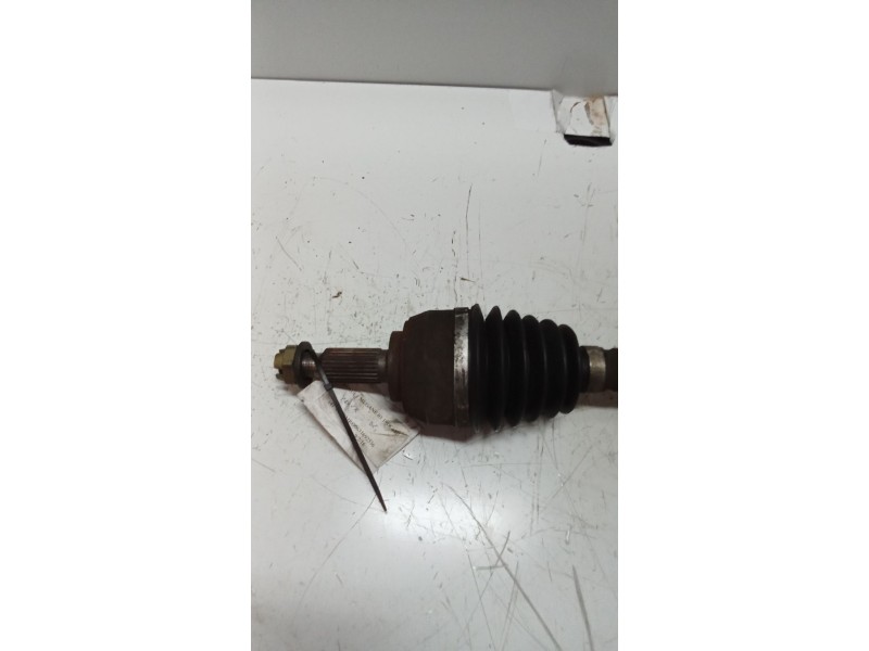 Recambio de transmision delantera derecha para renault megane ii classic berlina 1.9 dci diesel referencia OEM IAM 8200198015  