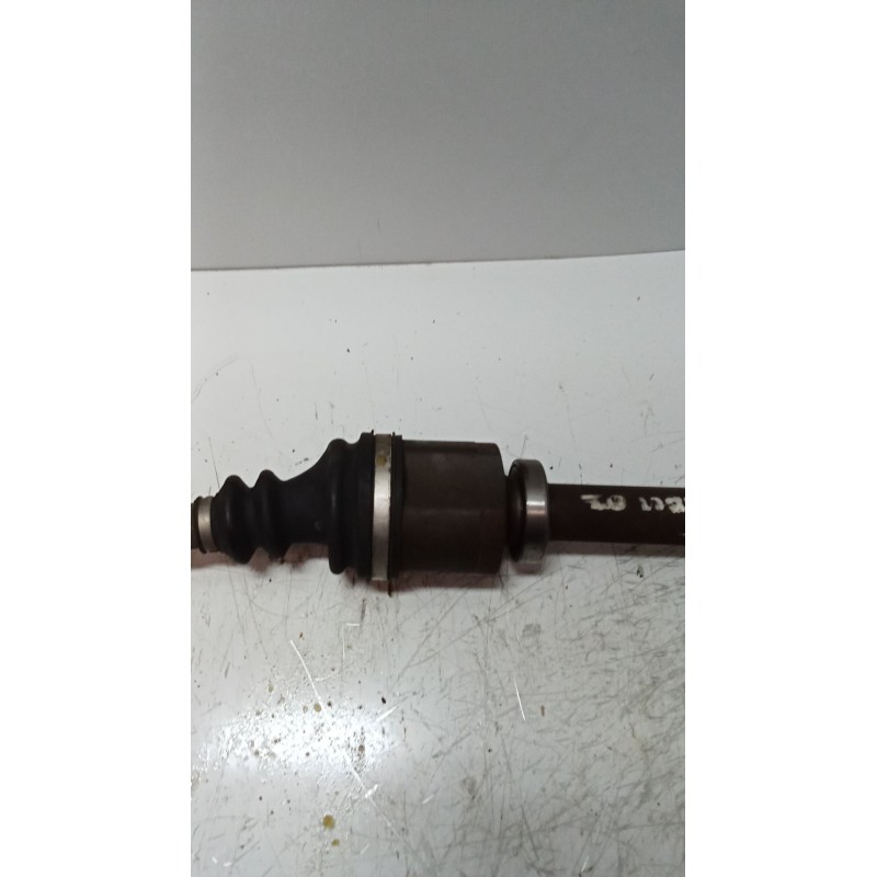 Recambio de transmision delantera derecha para renault megane ii classic berlina 1.9 dci diesel referencia OEM IAM 8200198015  