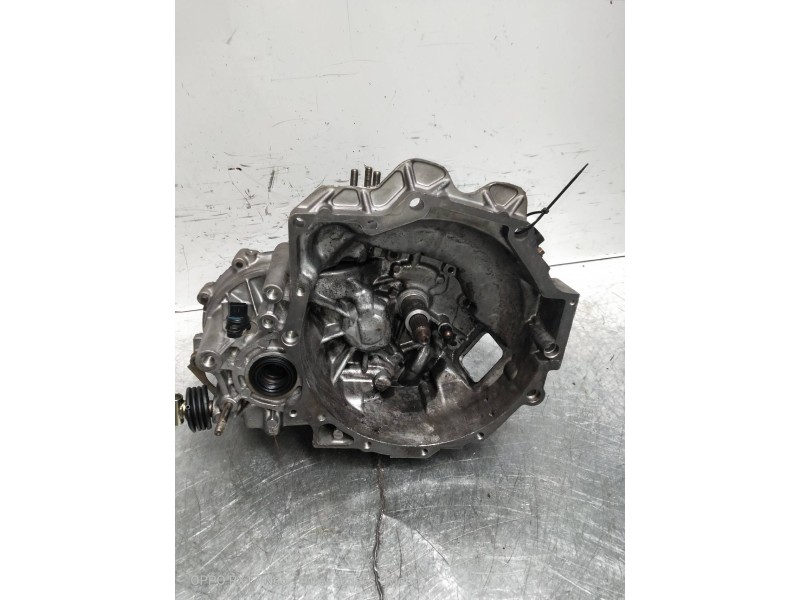 Recambio de caja cambios para kia carens 1.8 cat referencia OEM IAM K2A5 1125203 