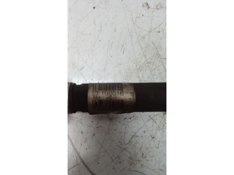 Recambio de transmision delantera izquierda para renault megane ii classic berlina 1.9 dci diesel referencia OEM IAM 8200198016 