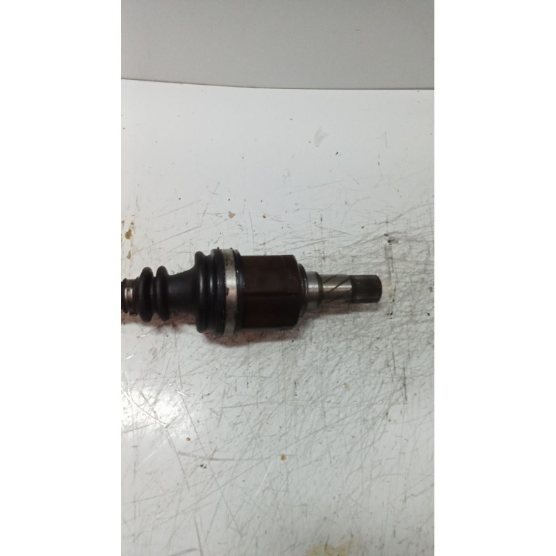 Recambio de transmision delantera izquierda para renault megane ii classic berlina 1.9 dci diesel referencia OEM IAM 8200198016 