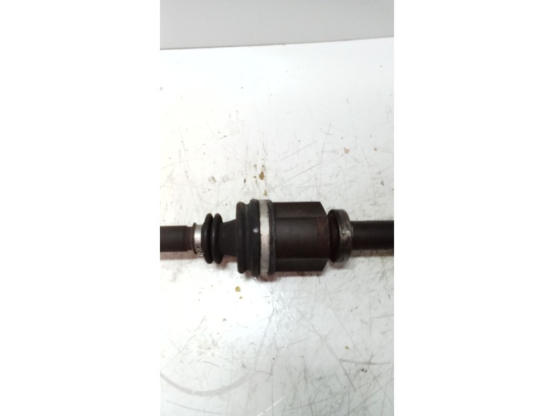 Recambio de transmision delantera derecha para renault megane ii familiar 1.9 dci diesel referencia OEM IAM 8200436366  