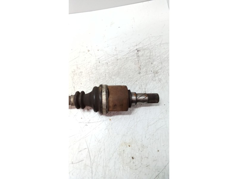 Recambio de transmision delantera izquierda para renault megane ii classic berlina 1.9 dci diesel referencia OEM IAM   