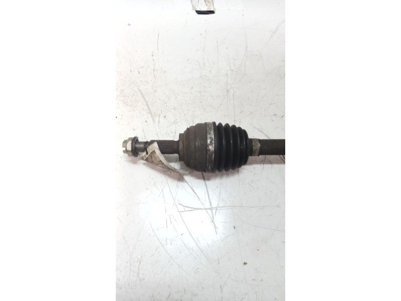 Recambio de transmision delantera izquierda para renault modus dynamique referencia OEM IAM 8200499585  