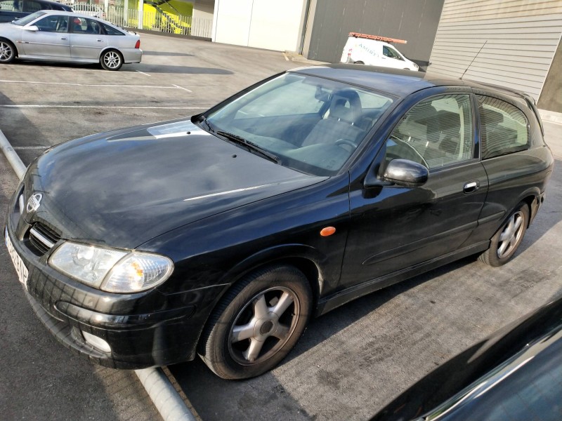 nissan almera (n16/e) del año 2001