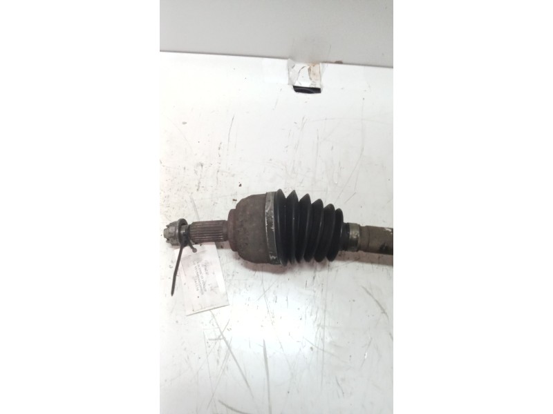 Recambio de transmision delantera izquierda para renault scenic ii 1.9 dci diesel referencia OEM IAM 8200198016  