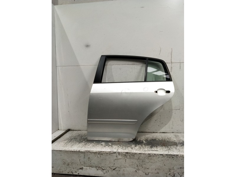 Recambio de puerta trasera izquierda para volkswagen golf plus v (5m1, 521) 2.0 tdi 16v referencia OEM IAM  5p 