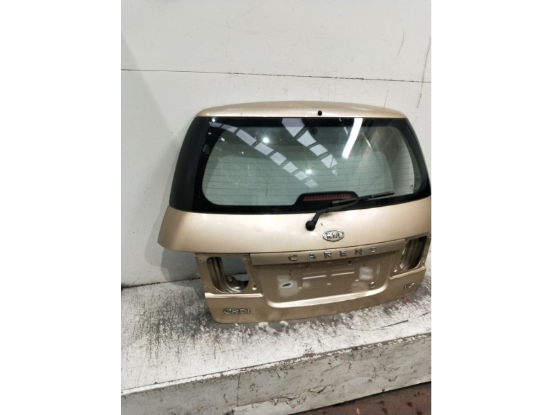 Recambio de porton trasero para kia carens 2.0 turbodiesel cat referencia OEM IAM   