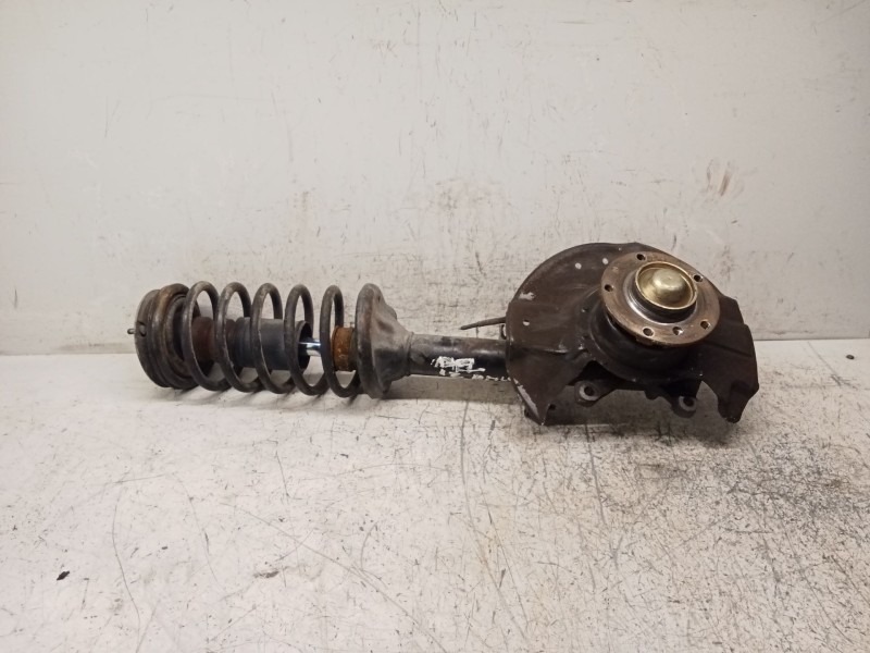 Recambio de mangueta delantera izquierda para bmw 5 (e34) 525 tds referencia OEM IAM   