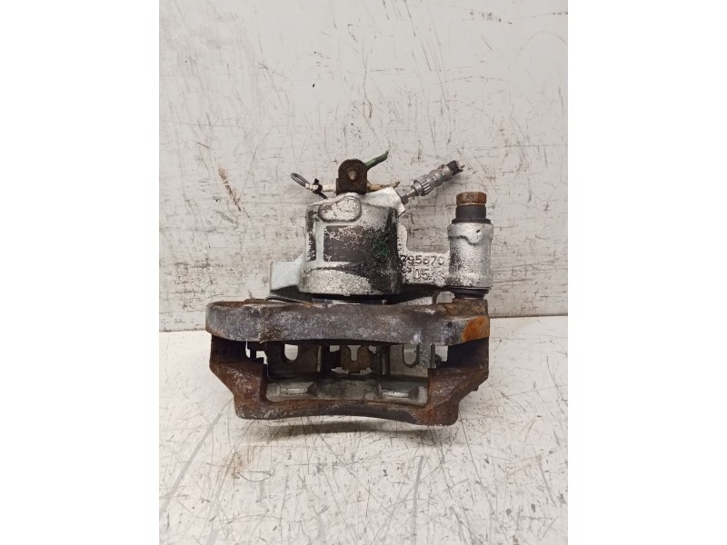 Recambio de pinza freno delantera derecha para fiat scudo (222) referencia OEM IAM 3261200  