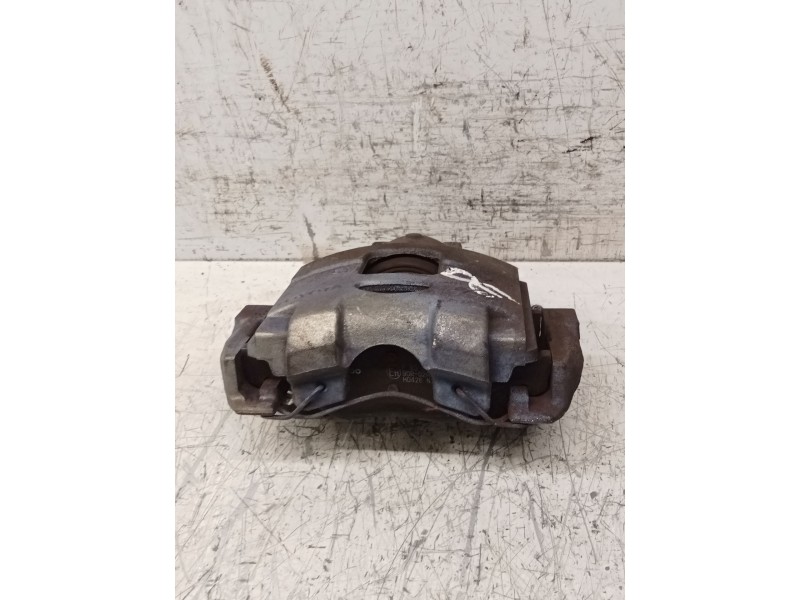 Recambio de pinza freno delantera derecha para toyota yaris active referencia OEM IAM   