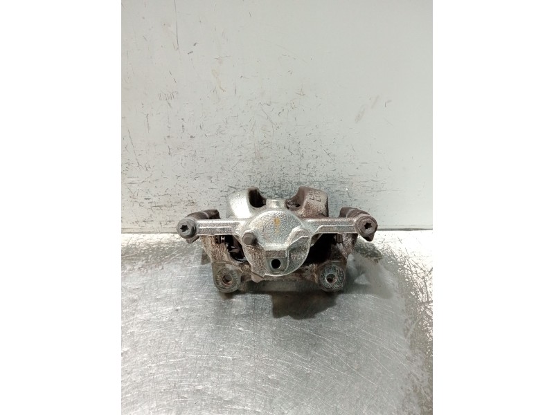 Recambio de pinza freno delantera izquierda para ford puma referencia OEM IAM L1TC2B302A L1TC2B294A 