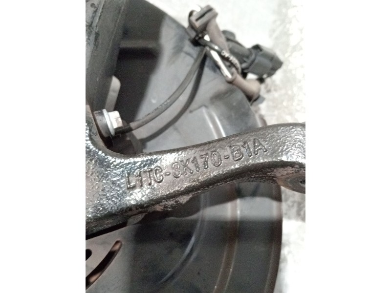 Recambio de mangueta delantera derecha para ford puma referencia OEM IAM L1TC3K170B1A  