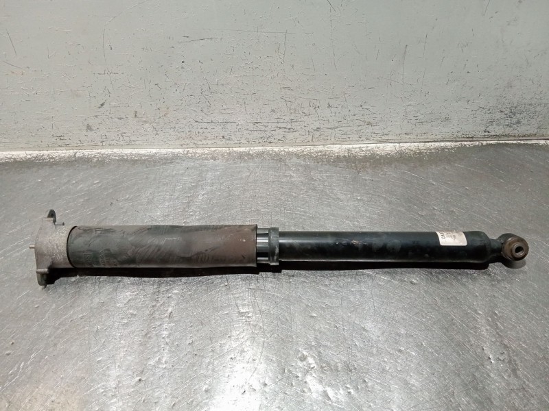 Recambio de amortiguador trasero derecho para ford puma referencia OEM IAM L1TC18080 1A101386A 19Z05B