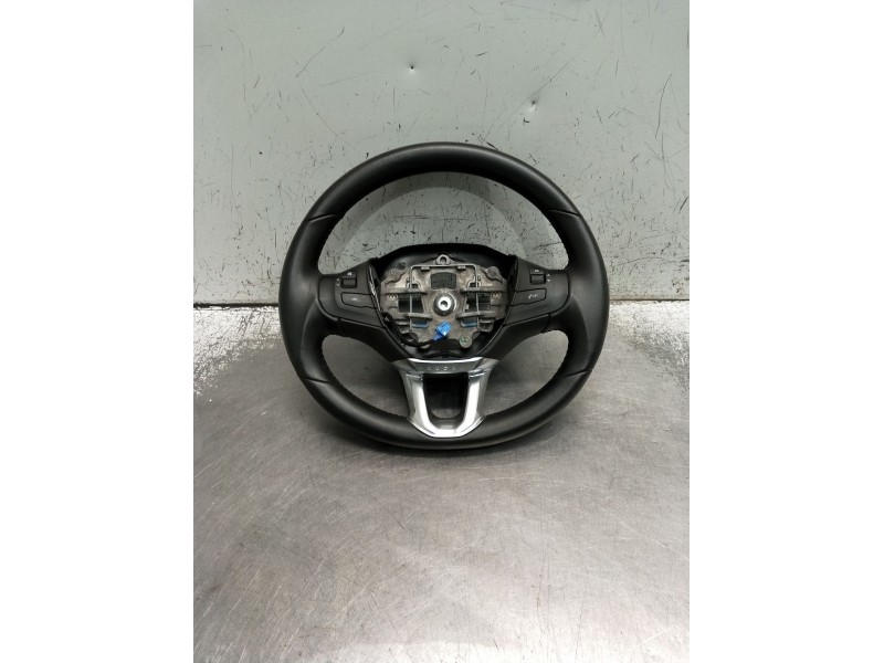 Recambio de volante para peugeot 208 referencia OEM IAM   