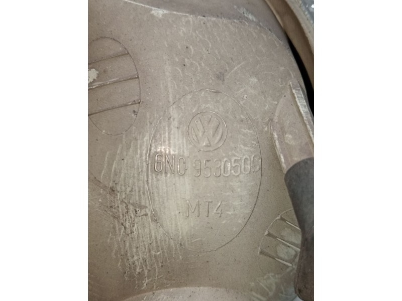 Recambio de piloto delantero derecho para volkswagen polo berlina (6n1) concept referencia OEM IAM 6n0953050c  