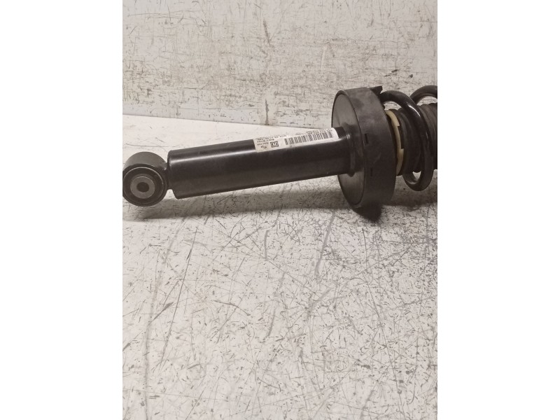 Recambio de amortiguador trasero derecho para porsche cayenne (92a) 4.8 s referencia OEM IAM 482400018506 7P5513029AR  