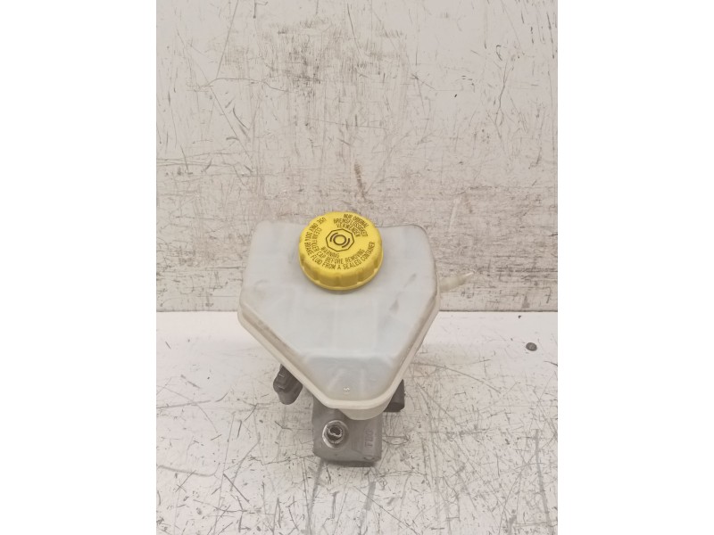 Recambio de bomba freno para porsche cayenne (92a) 4.8 s referencia OEM IAM 7P0611303A  