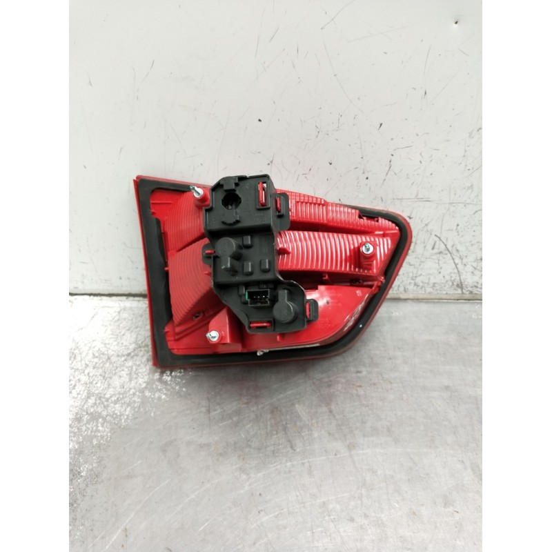 Recambio de piloto trasero derecho interior para seat alhambra (710, 711) 2.0 tdi referencia OEM IAM 7N945094E 89504983 