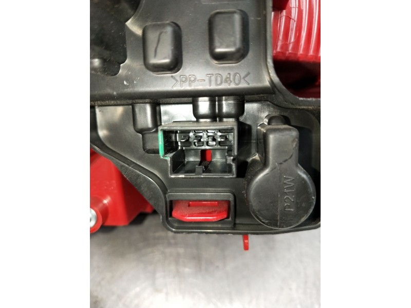 Recambio de piloto trasero derecho interior para seat alhambra (710, 711) 2.0 tdi referencia OEM IAM 7N945094E 89504983 