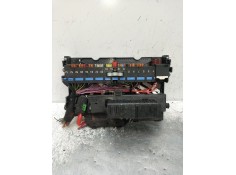 Recambio de caja reles / fusibles para bmw 3 touring (e46) 318 i referencia OEM IAM 64431991  