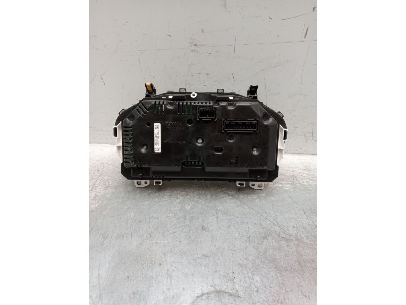 Recambio de cuadro instrumentos para toyota yaris active referencia OEM IAM 838000u300 mb1575607584  
