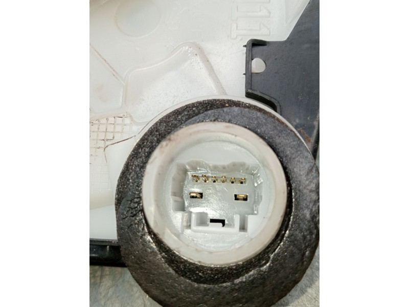 Recambio de motor cierre centralizado delantero izquierdo para toyota yaris active referencia OEM IAM  5p 