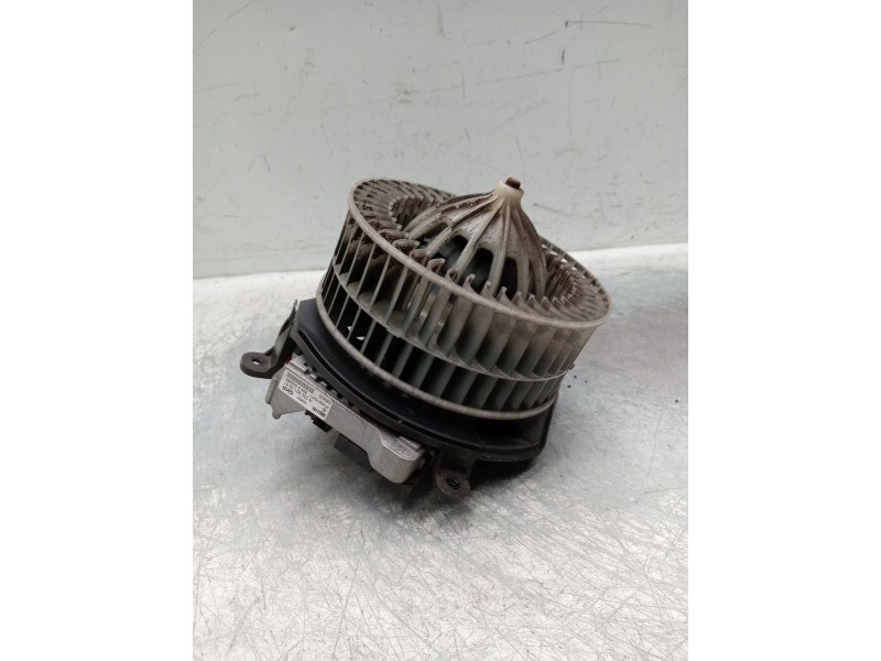 Recambio de motor calefaccion para mercedes-benz clase e (w211) berlina referencia OEM IAM a2308210251 9140010471  