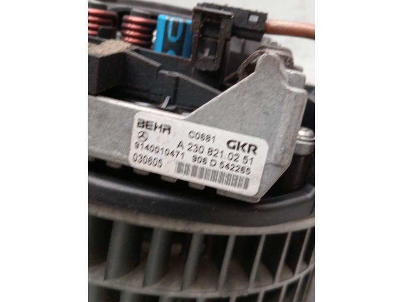 Recambio de motor calefaccion para mercedes-benz clase e (w211) berlina referencia OEM IAM a2308210251 9140010471  