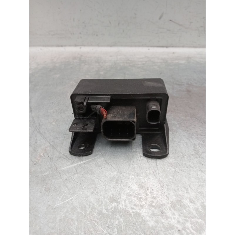 Recambio de caja precalentamiento para mercedes-benz clase e (w211) berlina referencia OEM IAM   