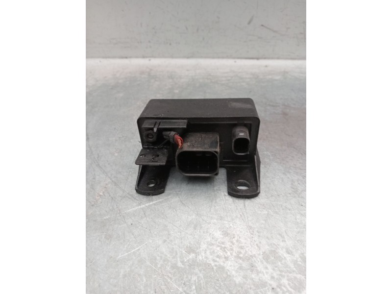 Recambio de caja precalentamiento para mercedes-benz clase e (w211) berlina referencia OEM IAM   
