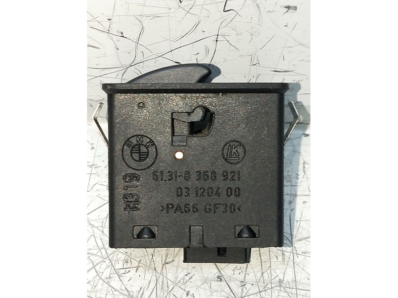 Recambio de mando elevalunas trasero izquierdo para bmw 3 touring (e46) 318 i referencia OEM IAM 61318368921  