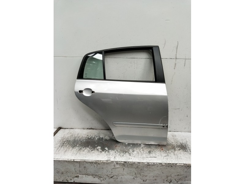 Recambio de puerta trasera derecha para volkswagen golf plus v (5m1, 521) 2.0 tdi 16v referencia OEM IAM  ver fotos 5p