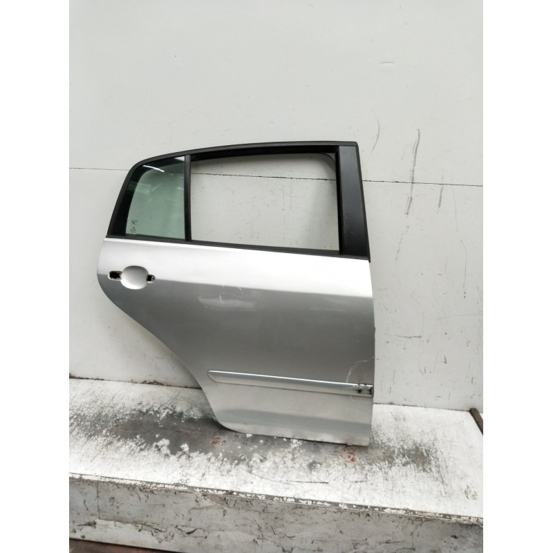 Recambio de puerta trasera derecha para volkswagen golf plus v (5m1, 521) 2.0 tdi 16v referencia OEM IAM  ver fotos 5p