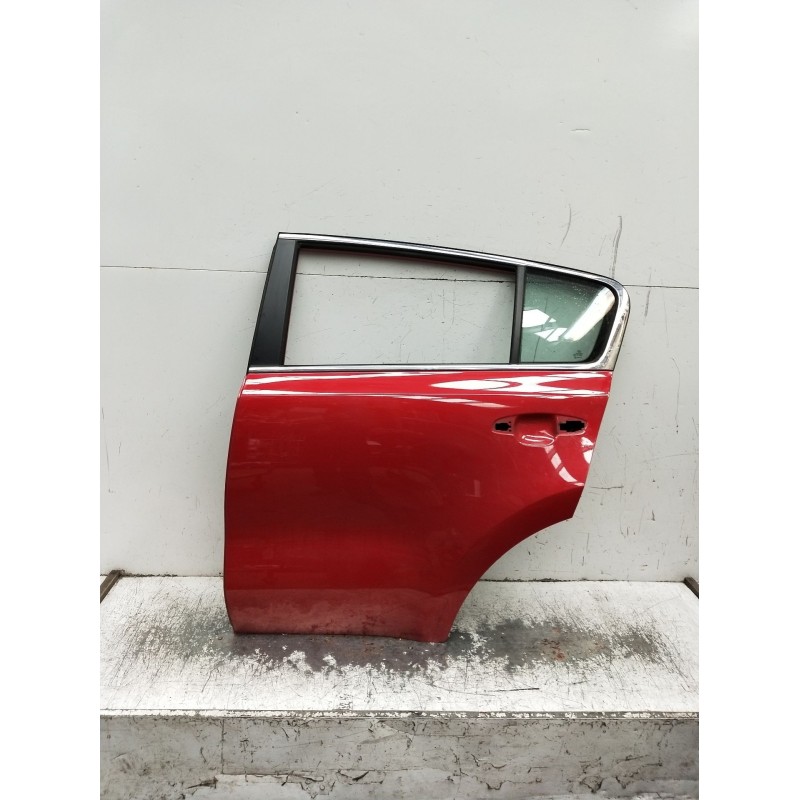 Recambio de puerta trasera izquierda para kia sportage iv (ql, qle) 1.6 gdi referencia OEM IAM   5p