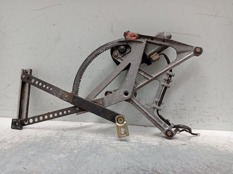 Recambio de elevalunas delantero izquierdo para mercedes-benz clase c (w201) berlina referencia OEM IAM  4p 