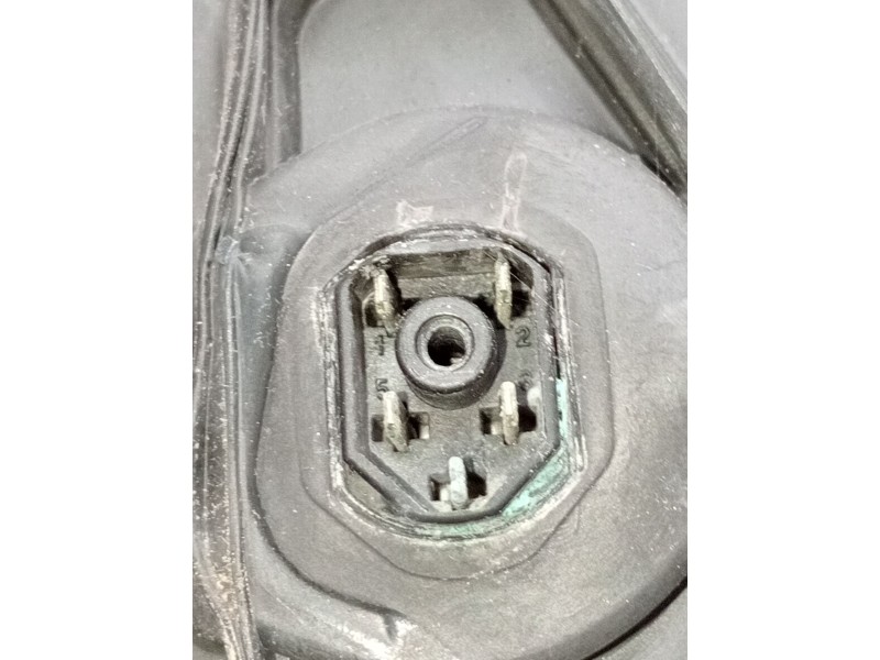 Recambio de retrovisor derecho para mercedes-benz clase c (w201) berlina referencia OEM IAM ELÉCTRICO  