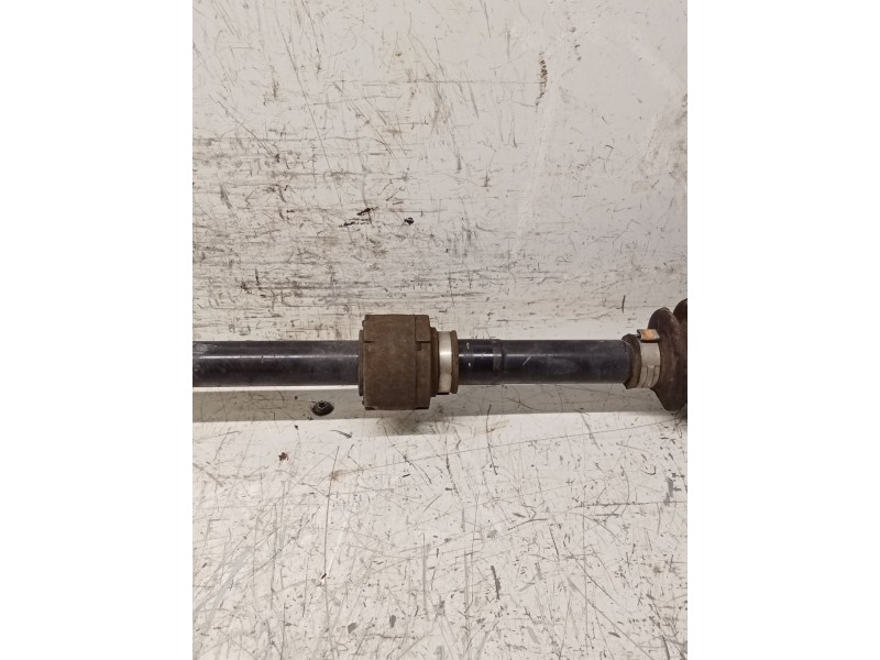 Recambio de transmision delantera derecha para toyota yaris active referencia OEM IAM   