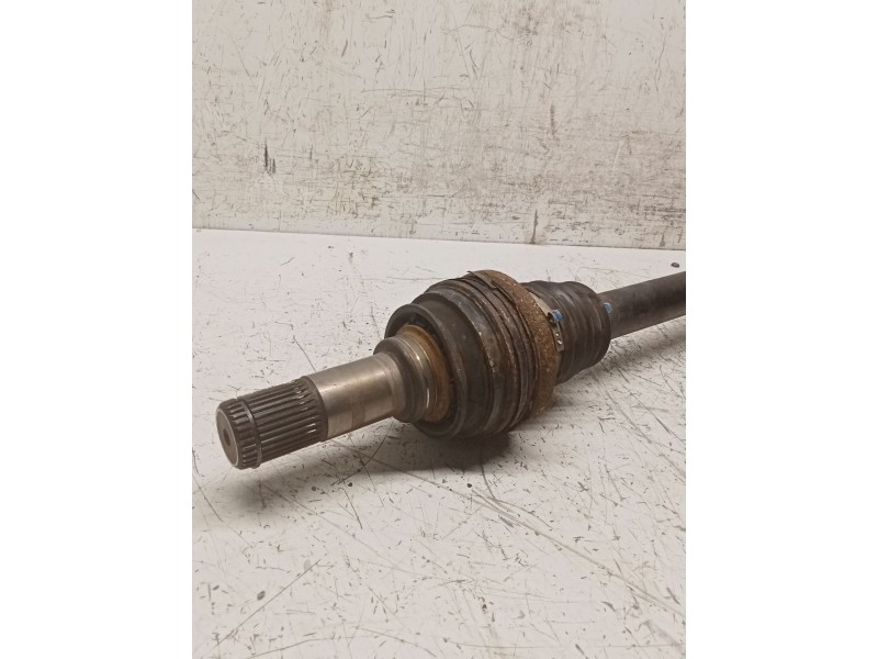 Recambio de transmision trasera derecha para porsche cayenne (92a) 4.8 s referencia OEM IAM 7PO501201D  