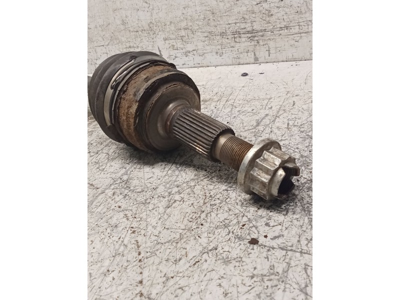 Recambio de transmision delantera izquierda para porsche cayenne (92a) 4.8 s referencia OEM IAM   