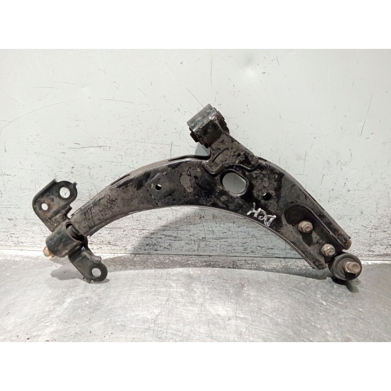 Recambio de brazo suspension inferior delantero derecho para kia carens 2.0 turbodiesel cat referencia OEM IAM   