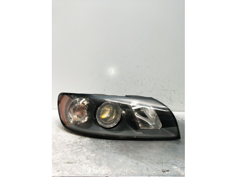 Recambio de faro derecho para volvo s40 berlina 1.6 d kinetic referencia OEM IAM 31213185RH  