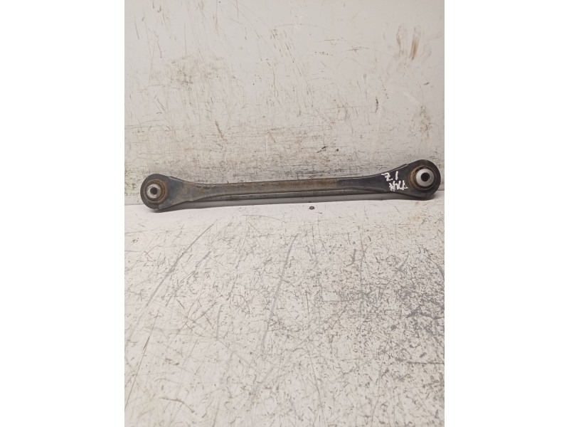 Recambio de brazo suspension inferior trasero izquierdo para porsche cayenne (92a) 4.8 s referencia OEM IAM 7P0501531  