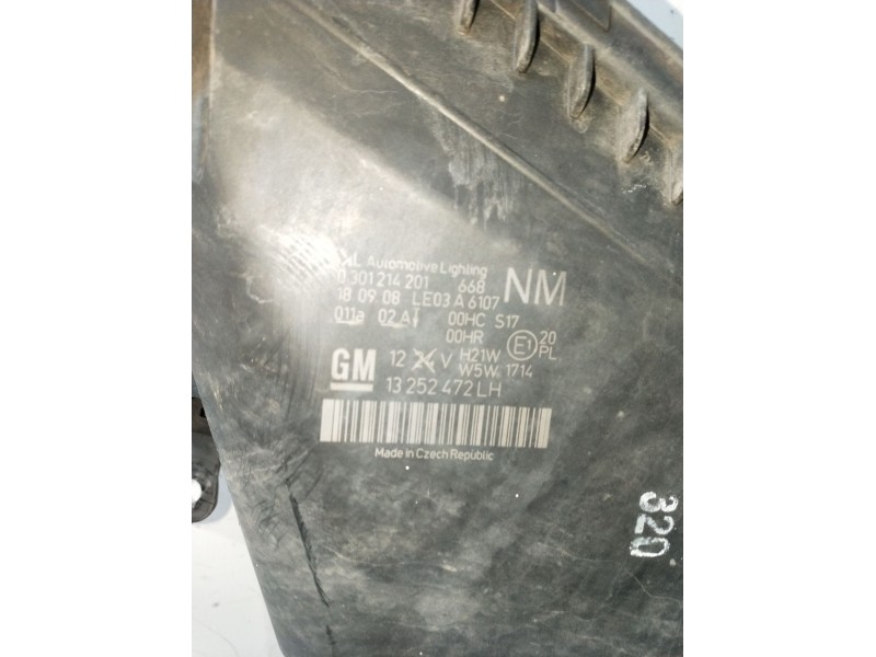 Recambio de faro izquierdo para opel zafira b referencia OEM IAM 13252472LH  