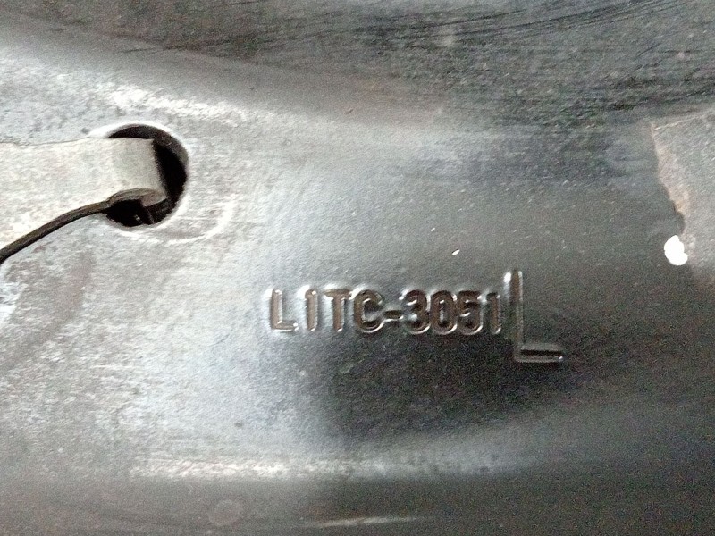 Recambio de brazo suspension inferior delantero izquierdo para ford puma referencia OEM IAM L1TC3051L  