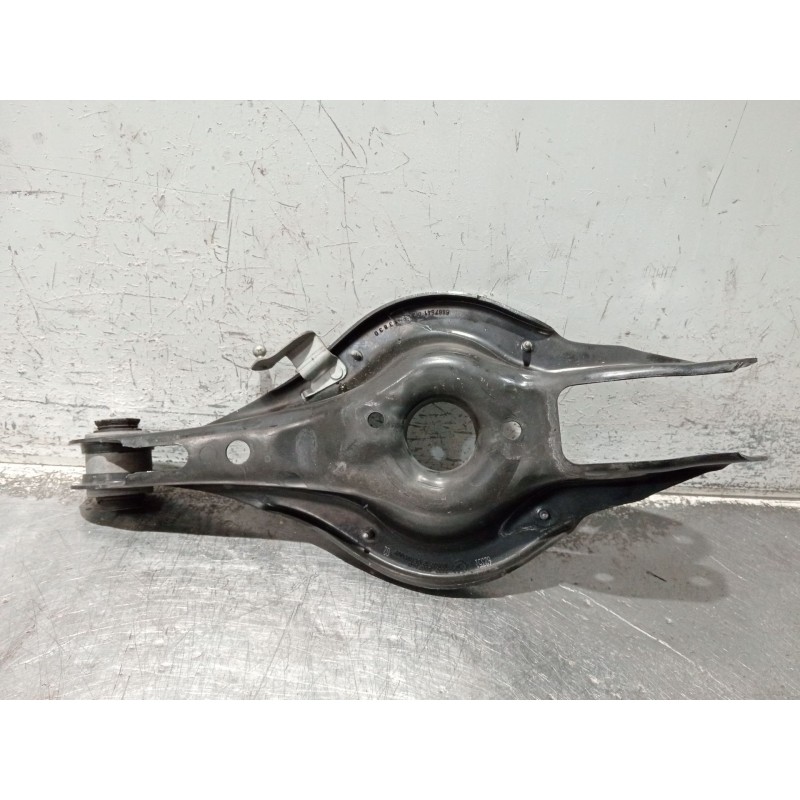 Recambio de brazo suspension inferior trasero izquierdo para bmw serie 3 lim. (f30) referencia OEM IAM 6867541  