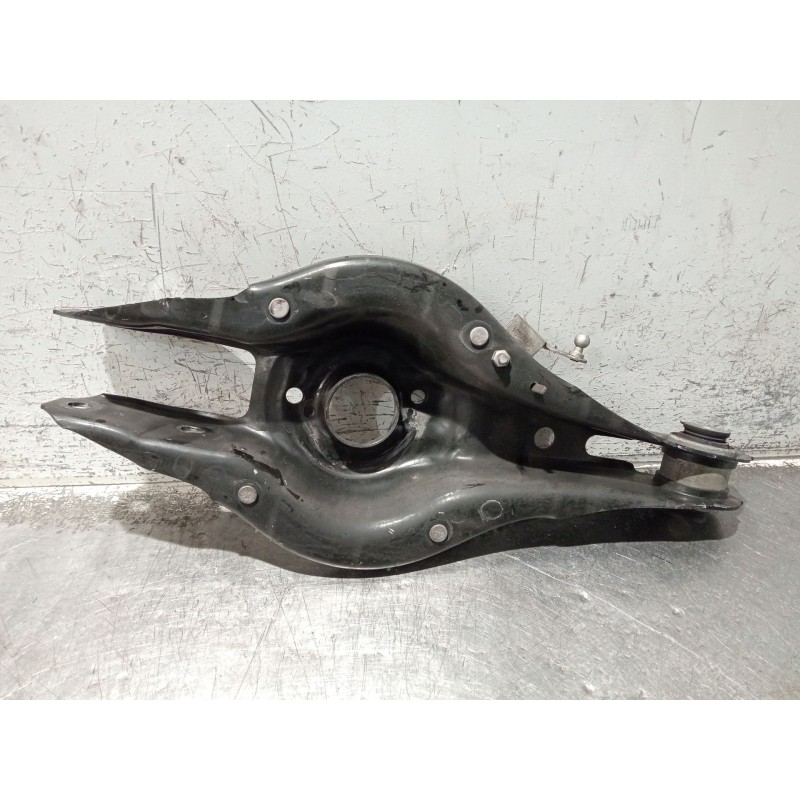 Recambio de brazo suspension inferior trasero izquierdo para bmw serie 3 lim. (f30) referencia OEM IAM 6867541  