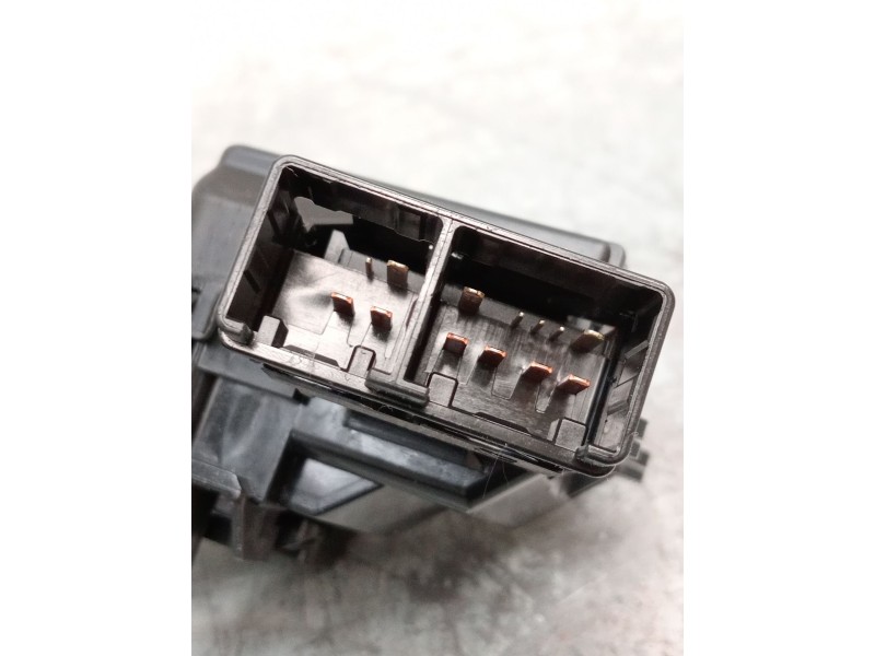 Recambio de mando limpia para toyota yaris active referencia OEM IAM 0d180 17f904  